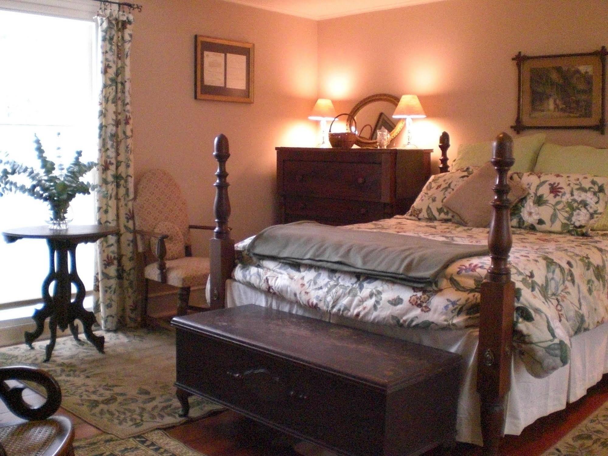 Boxley Place Inn Louisa Екстер'єр фото
