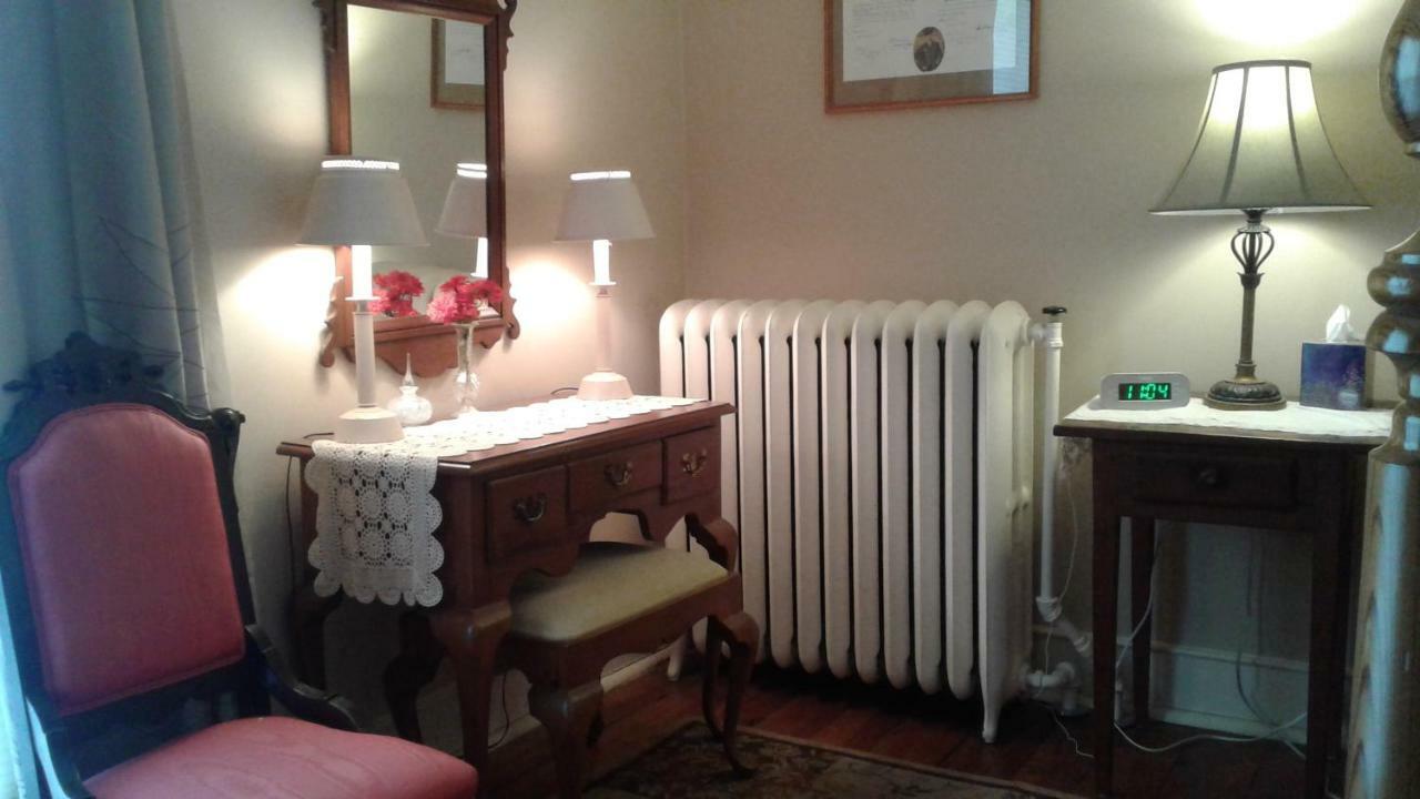 Boxley Place Inn Louisa Екстер'єр фото