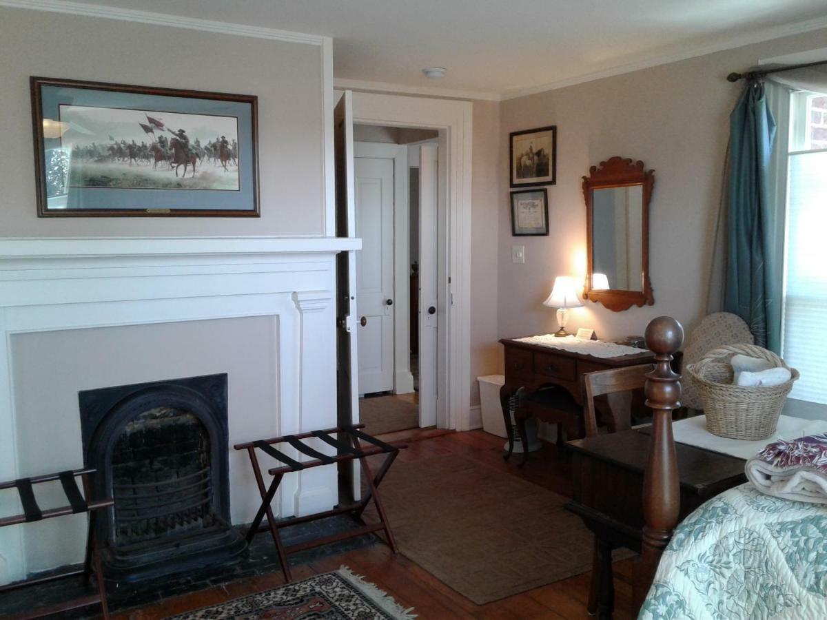 Boxley Place Inn Louisa Екстер'єр фото